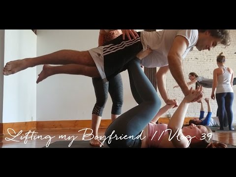 boyfriend lifting