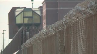 2 Correctional Officers Die Following COVID-19 Outbreak at Chicago Jail