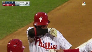 NYM@PHI: Galvis rocks a two-run homer to center