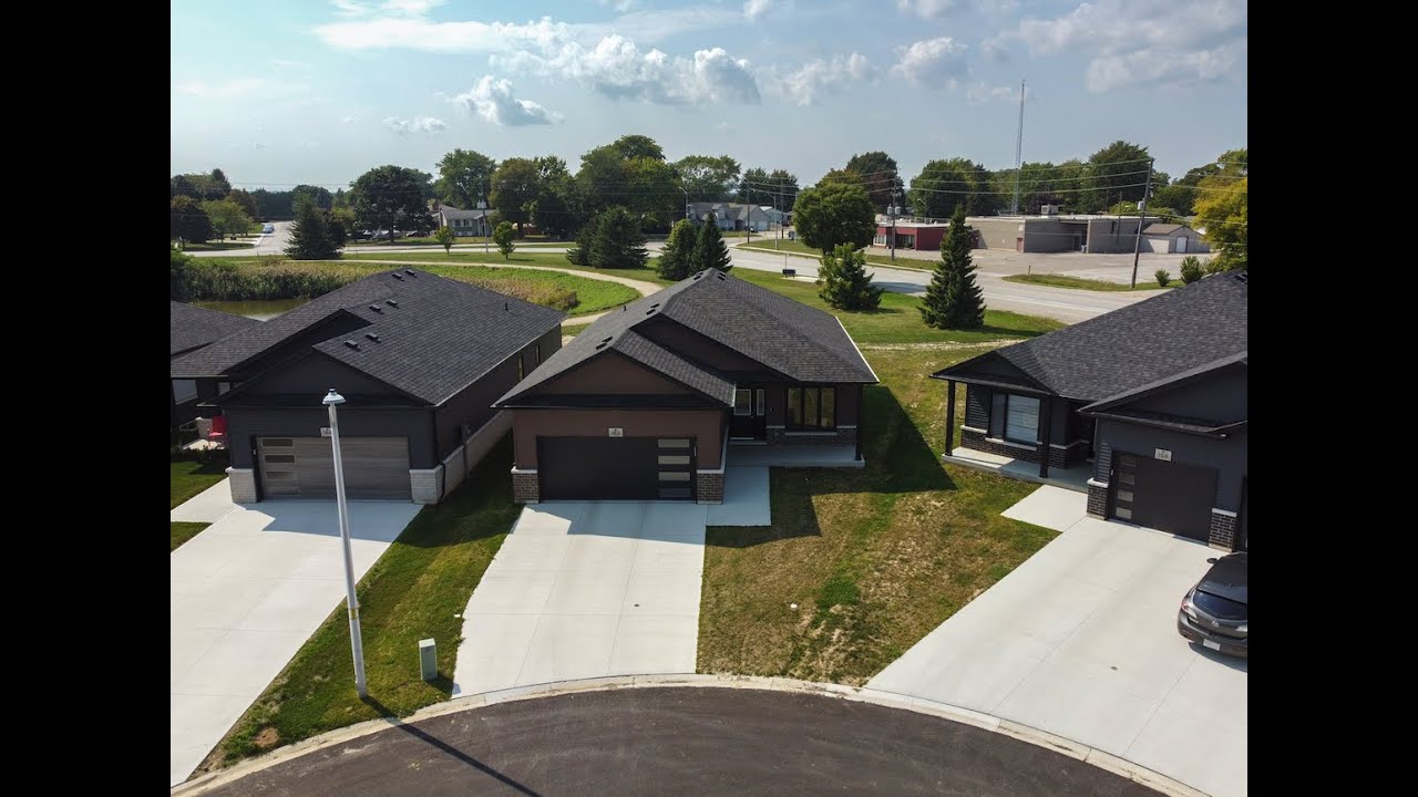 162 Moonstone Crescent. Chatham, Ontario YouTube