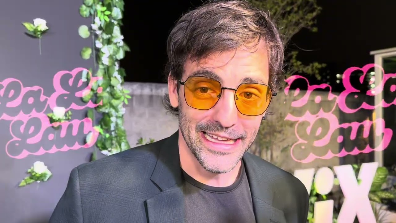 ANTONIO GAONA feliz con el éxito de POLEN