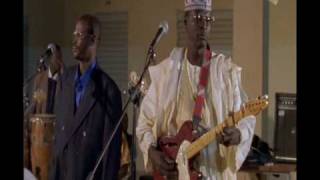 Ali Farka Toure&#39;-&#39;Tulumba&#39; Live Mali 2000.