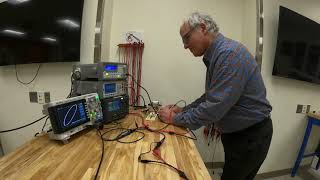 Faraday Circuits and Electronics Teaching Lab: Votey Hall 334