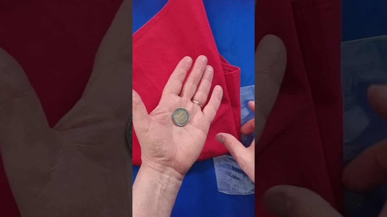 CE TOUR DE MAGIE EST LE PLUS FACILE DU MONDE ! 🧣🪙#springonshorts #magic