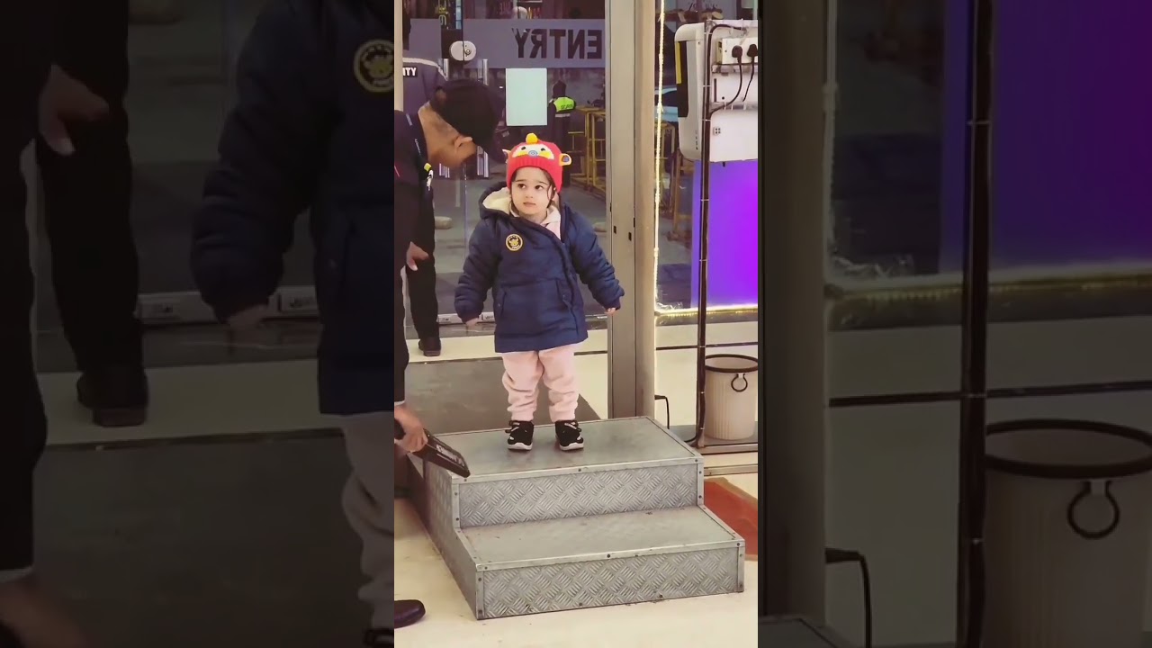 cute baby security check,☺️😊💂