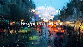 Download lagu Status History wa kren Payung teduh di atas meja Status History wa kren Payung teduh di atas meja