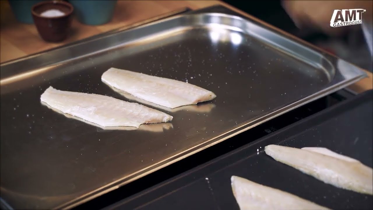 Perfect fish from the oven - why you should choose baking tray from AMT Gastroguss