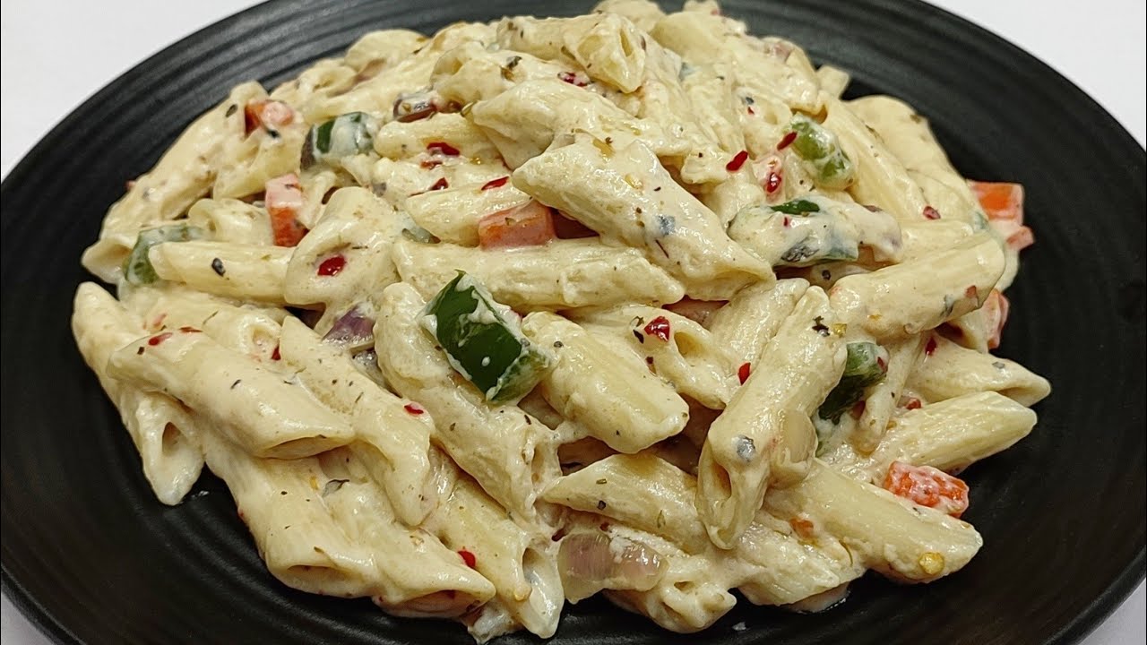 Creamy Cheesy White Sauce Pasta White Sauce Pasta Recipe in Hindi How
