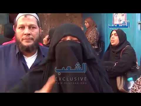 والدة عبد الرحمن سيد بعد اعدامه.