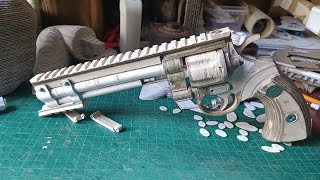 Revolver Colt Python 357 made of paper tuning 03