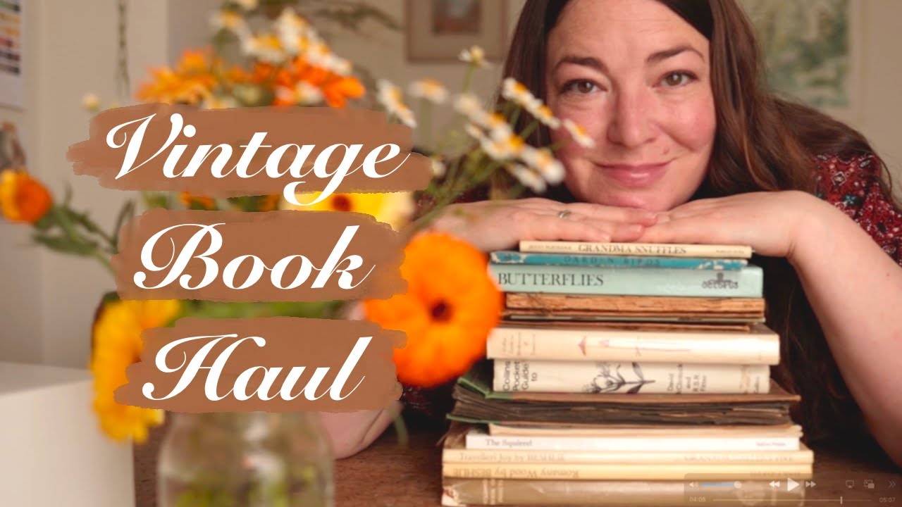 Vintage book haul, book shopping in the Lakes. 📚