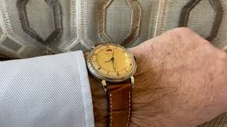 Vidéo: Montre Jaeger LeCoultre réserve de marche 33 mm en Acier vers 1953. Automatique.