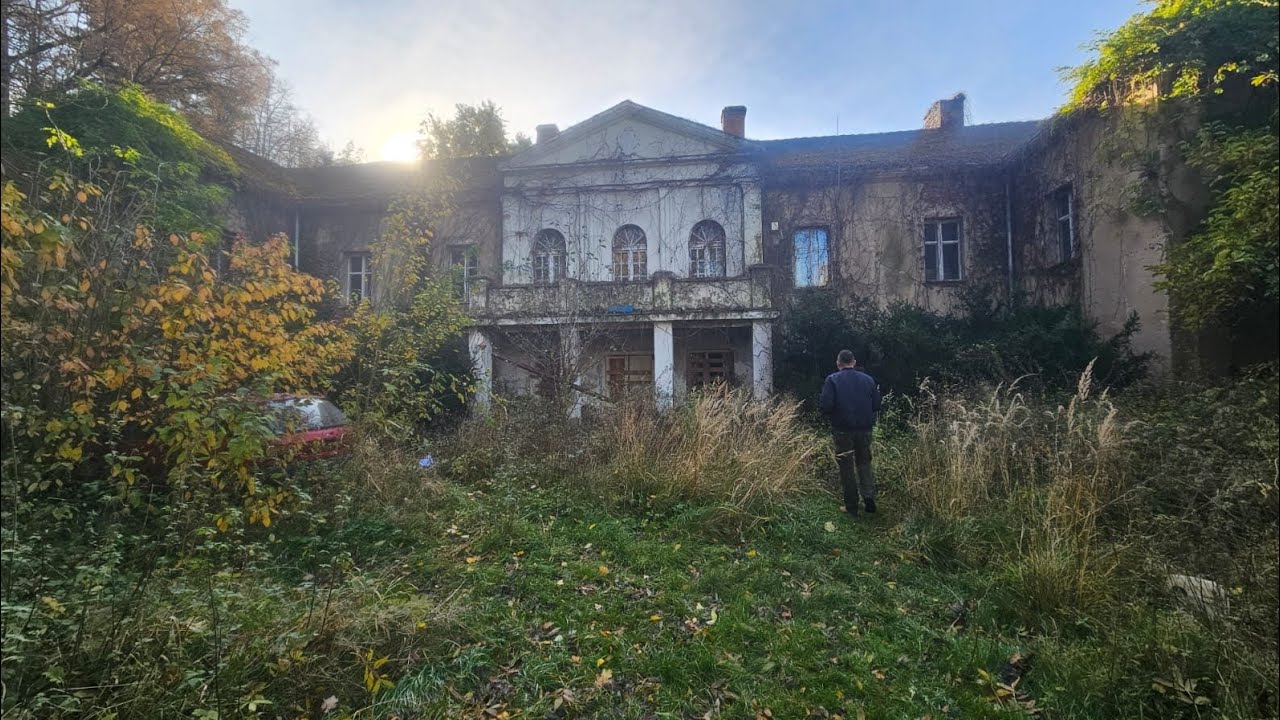 Opuszczony piękny pałac na spokojnej wsi # 148 urbex @makiurbex3843 