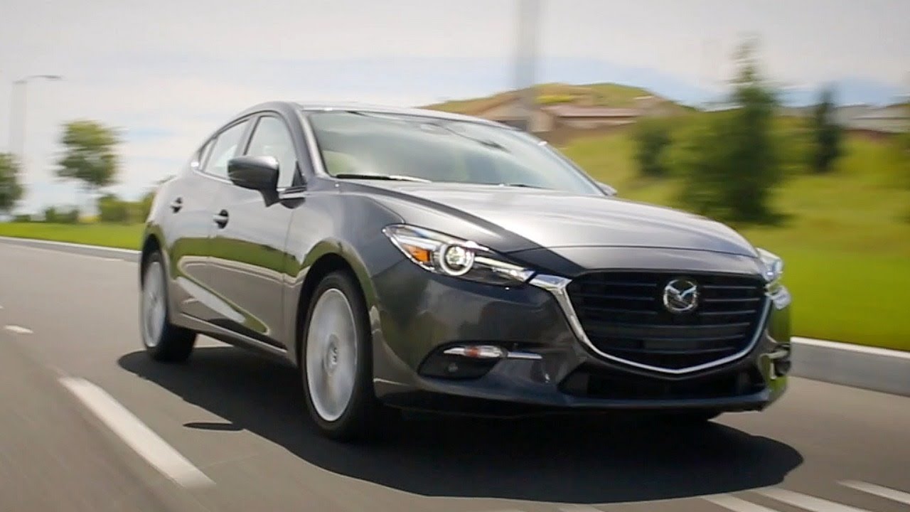 2017 Mazda 3 Grand Touring review: Our favorite hatch