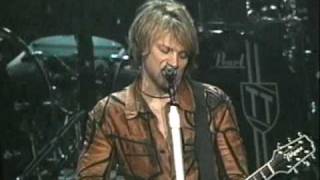 Bon Jovi - The Distance (Live at Philadelphia 2003-03-07)