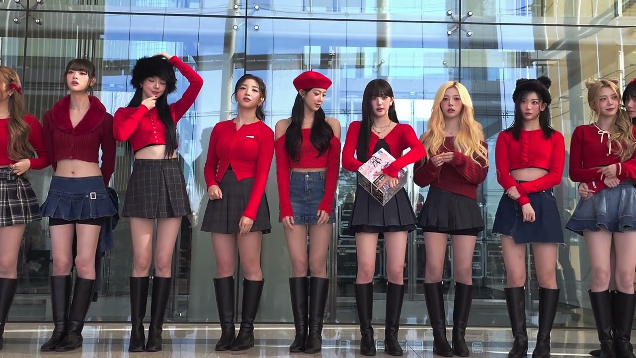 251203 tripleS msnz 쇼챔 미니팬미팅｜트리플에스 미소녀즈