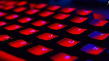 Council Bluffs middle school students learning to code