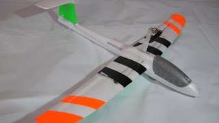 Mini Solius Multiplex RC mit Querrudern 5g Brushless an 2S 350 windy day
