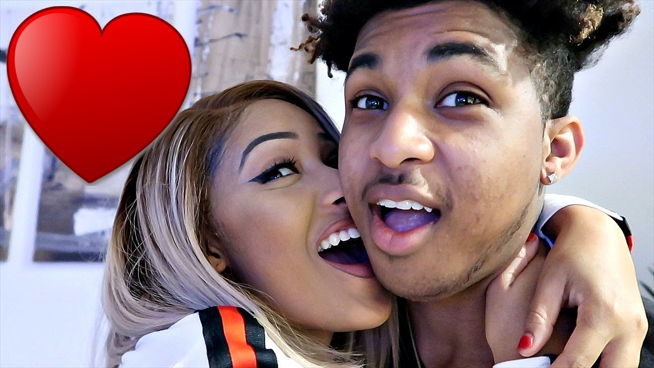 I FINALLY ASKED MY BESTFRIEND TO BE MY GIRLFRIEND ❤️ the dog family video