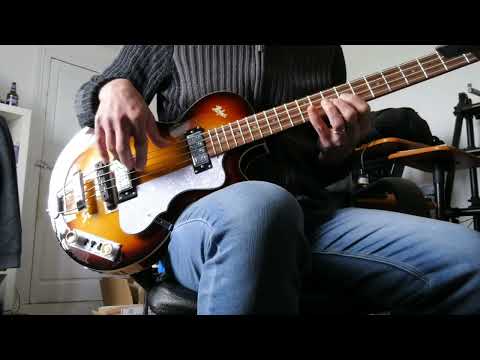 Höfner Club Bass Ignition SE acoustique  / unplugged