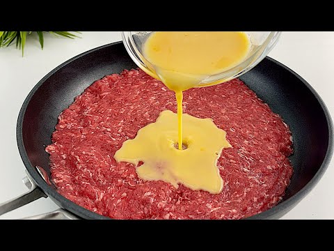 Video: Eggs Baked In Minced Meat
