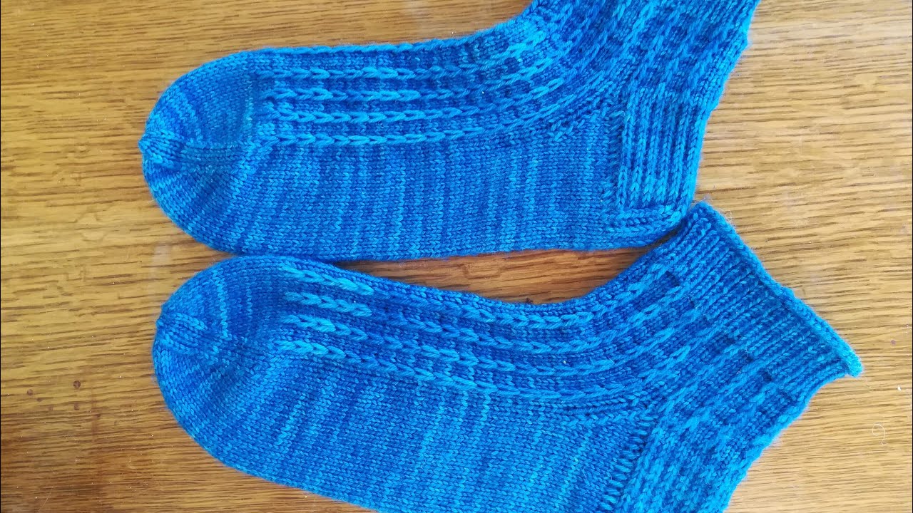 saramisch knits - Weihnachtsstrick, Fortschritt beim Lazy Cat Cardigan und neues Zubehör