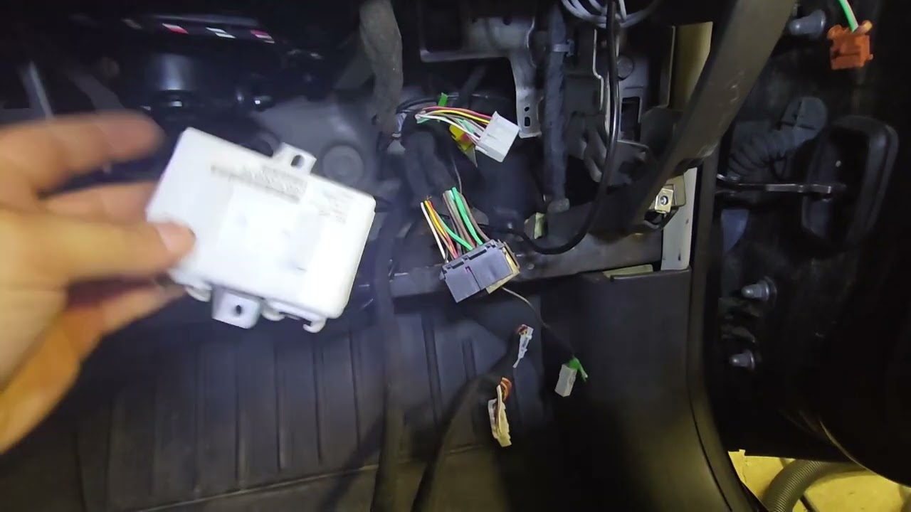 Laguna III Android radio (Head Unit) installation tutorial / guide.