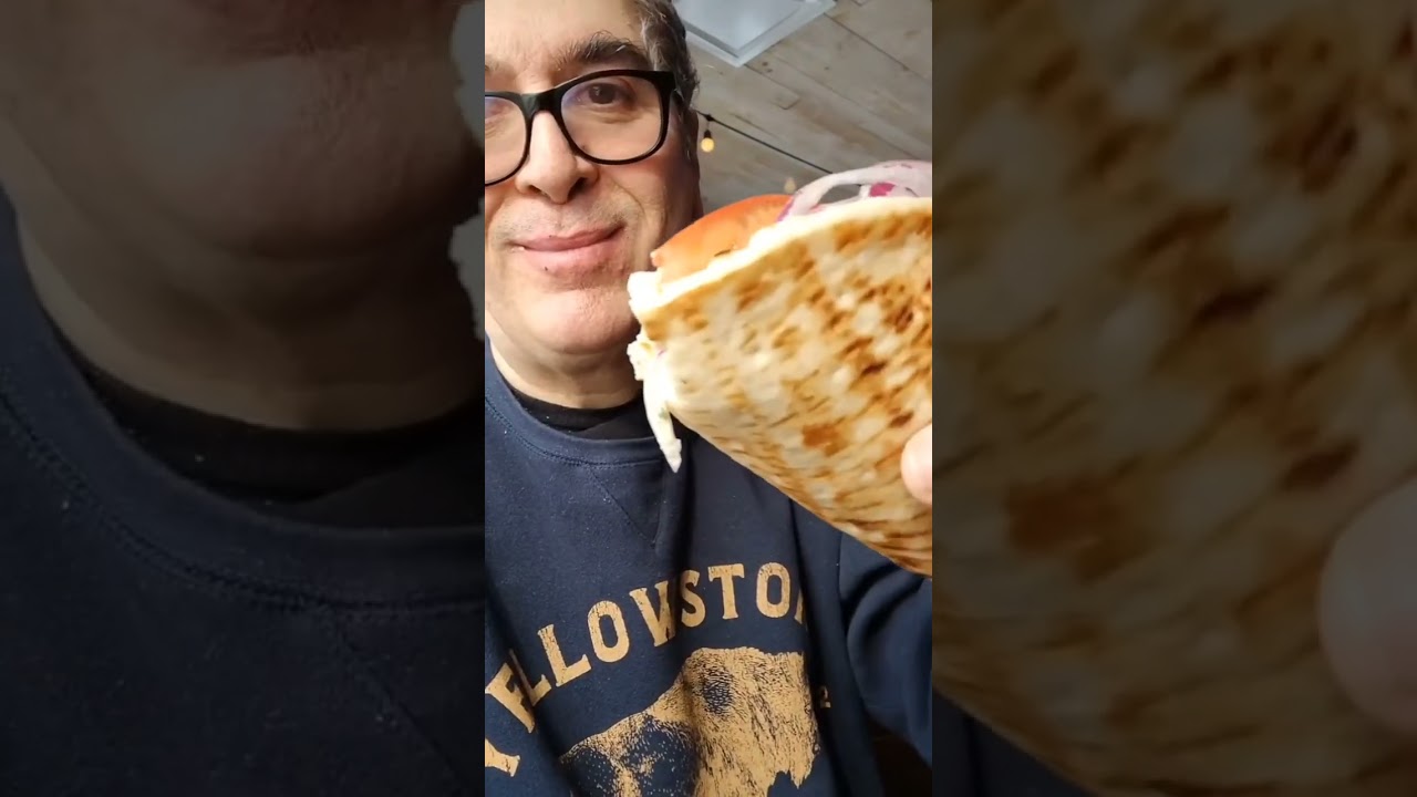 EMMANUELS MONTREAL CHRISTMAS PARTY TRAIN /  SOUVLAKI BAR VILLE ST LAURENT/ BEST IN MONTREAL !