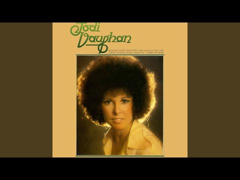 Ver Rolling With The Flow no YouTube