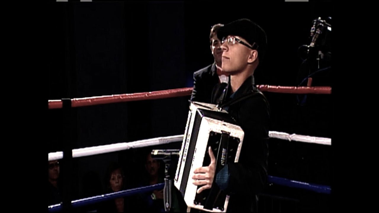Edison Rey Edison Rey & Jorge Ospina USA National Anthem Accordion - YouTube
