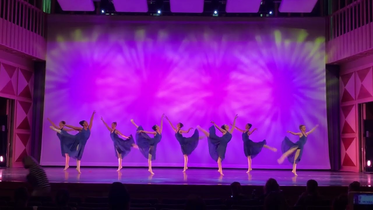 Ballet 🩰 by Grethel Raypon 💘