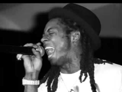 在 YouTube 上觀看「Lil Wayne - It's Not Easy」