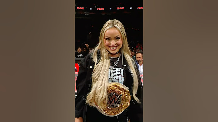 Rhea Ripley made Liv Morgan pay for that IMMEDIATELY 🔥🔥🔥 #WWERaw