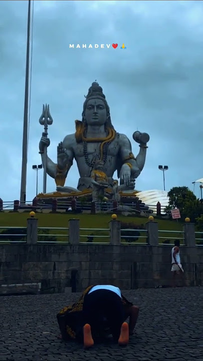 Me Tumko Shish Navata Hu Status 😍❣️ || Har Har Mahadev