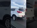 Virales. Tuvo su última quimio y salió a festejarlo en su auto
