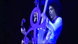 PRINCE & 3RDEYEGIRL live ~ I could Never Take The Place Of Your Man......🧞‍♂️