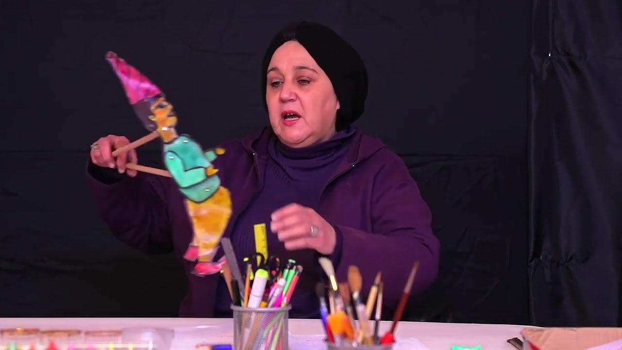 جَلسة متخصصة عن تصنيع دمى خيال الظل - مشروع العودة إلى البيت - الحلقة 1