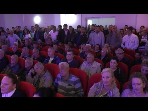 Претседателот Заев со граѓаните на Илинден: Одиме напред, продолжуваме заедно со Стево
