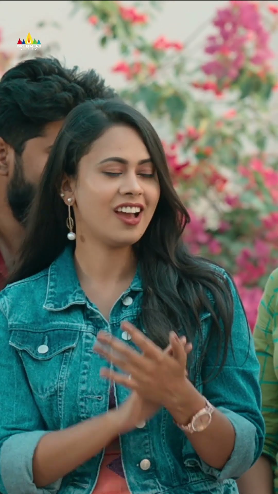 Losliya Mariyanesan was teased by Seniors | #friendship | #shorts | #ytshorts | #youtubeshorts
