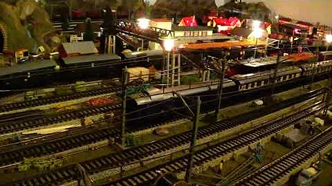 M-Gleis-Nostalgieanlage Märklin H0 Fahrvideo / Marklin vintage layout 60s/70s running session.