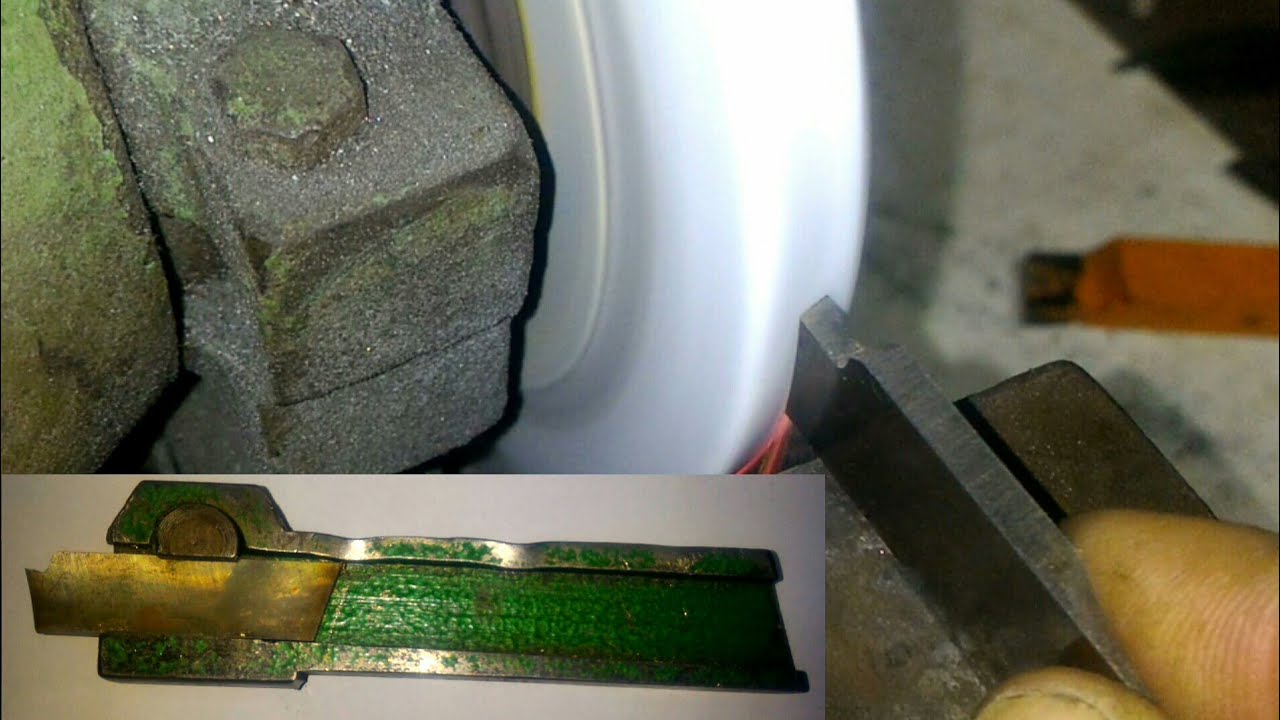 #tornotorno como afiar bedame cortar com bedame  no torno mecânico cortando peças César de Oliveira