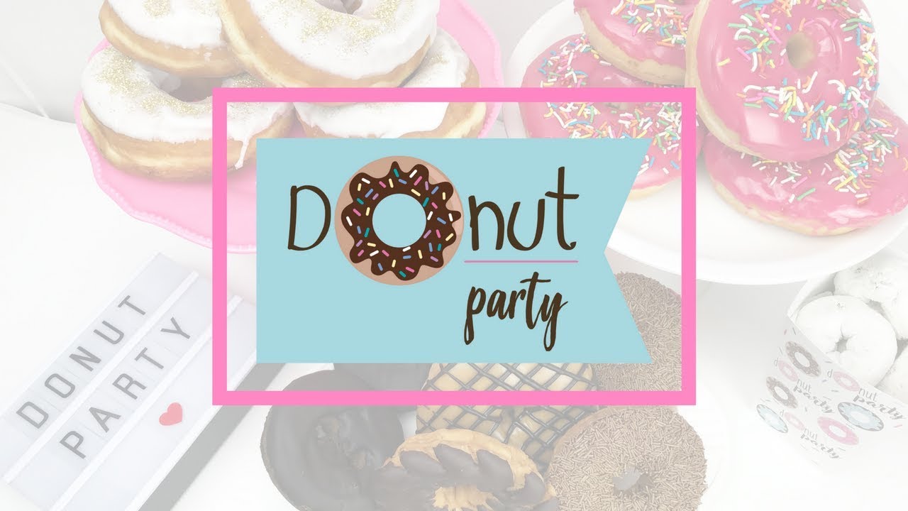 Como poner una mesa de dulces de DONAS