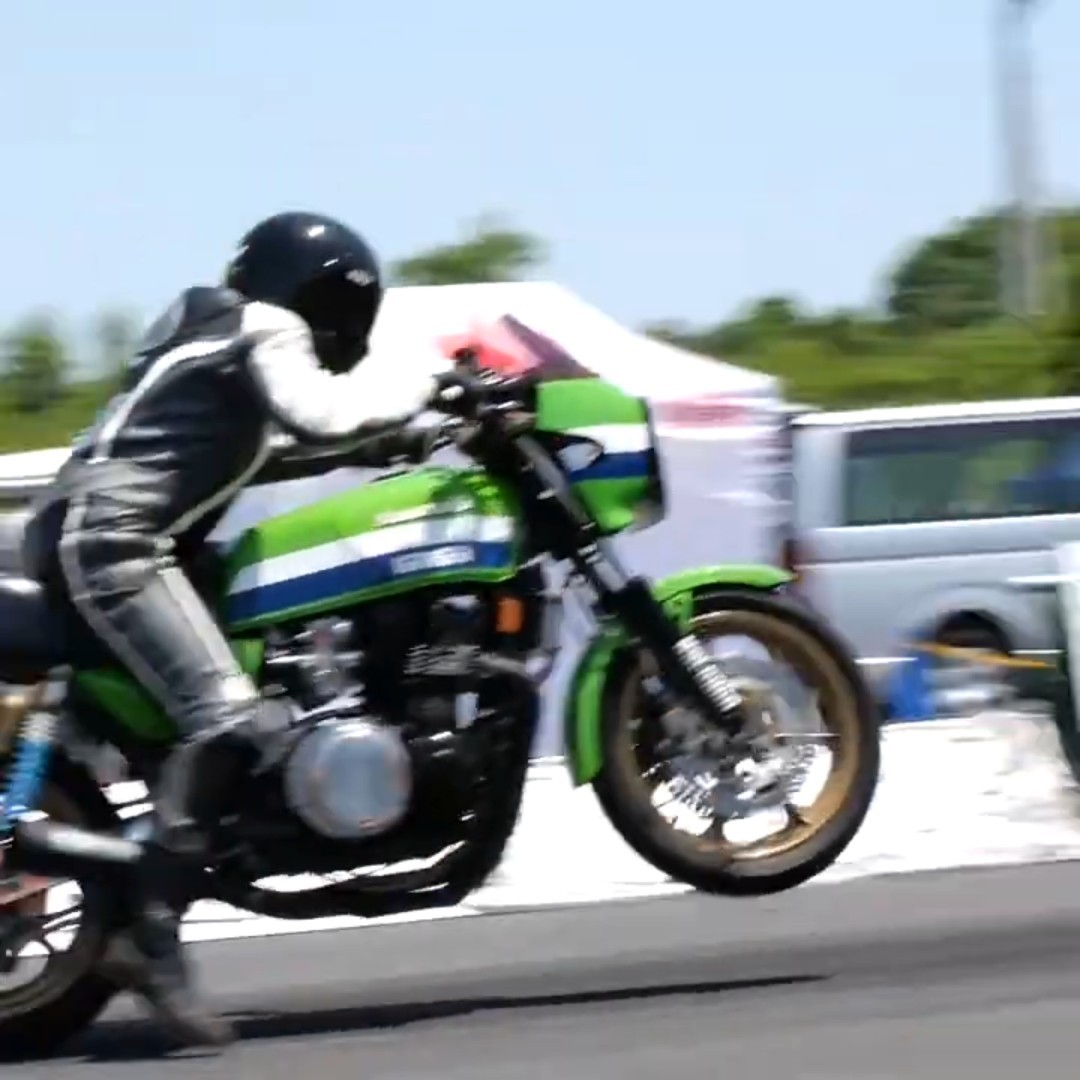 ローソンオリジにゃル 空冷Zの最速伝説を受け継いだ、ローソンレプリカこと「Z1000R