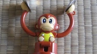 チンパンジー おもちゃ シンバル Youtube
