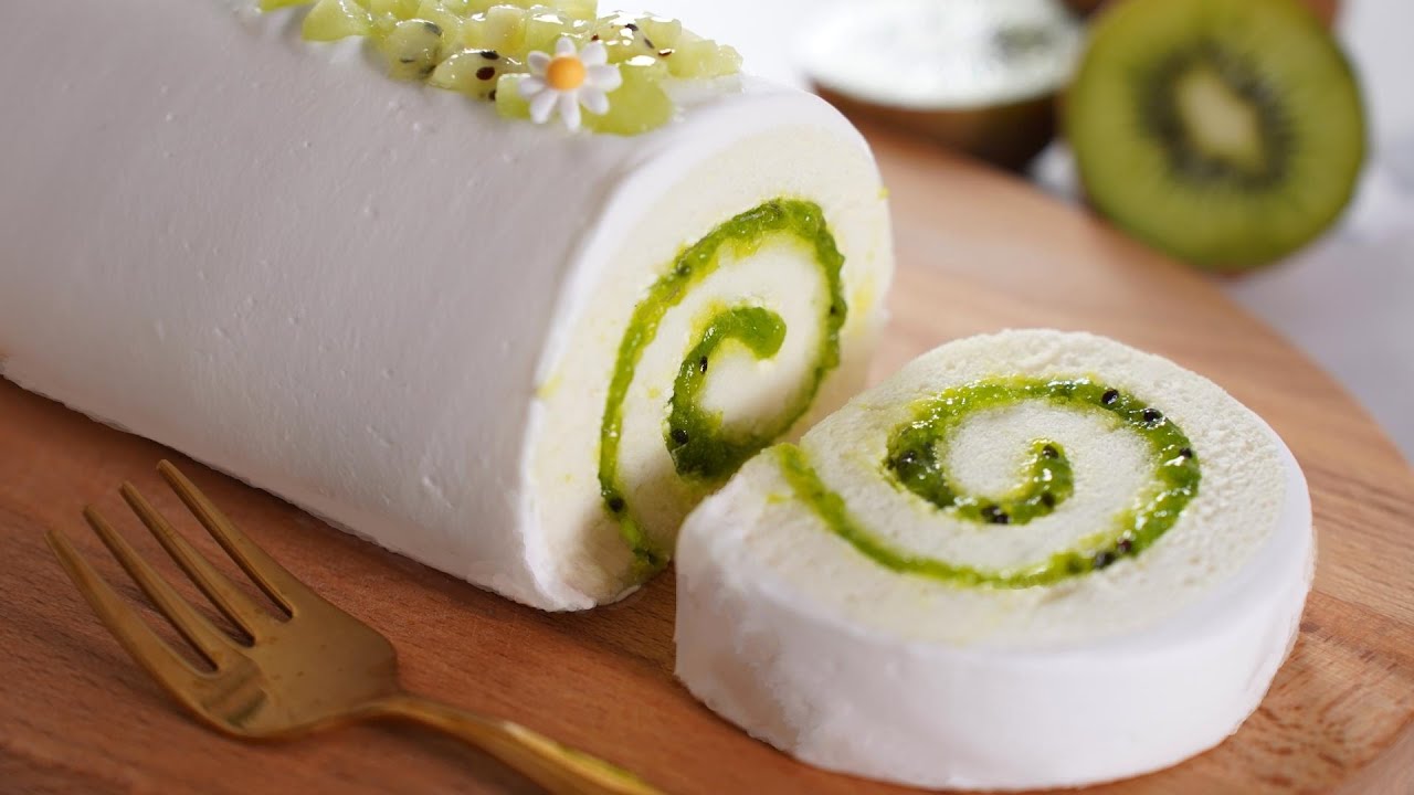 ⁣상큼 달콤한 키위 롤케이크 🥝 이렇게 만들어야 맛있어요. /  Kiwi Roll Cake Recipe / Green Kiwi Jam / Kiwi fruit