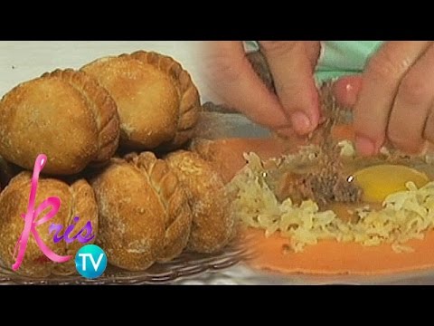 How do you make a Filipino-style empanada?