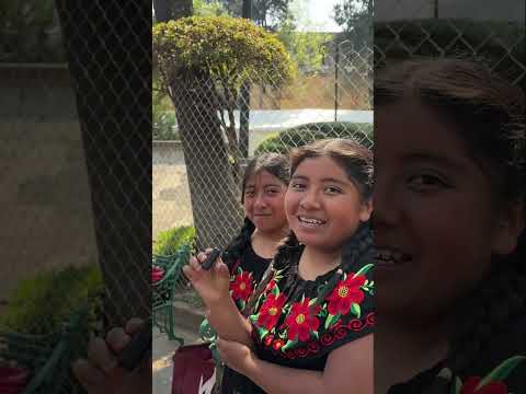 From Oaxaca, two sisters who deserve to be heard!