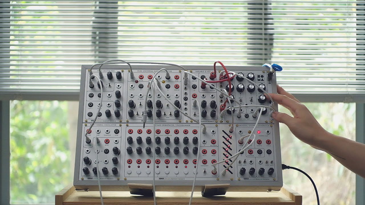 Modular Noisy Ambient Live - Serge Modular Eurorack + Soma Lyra8 FX - Modular Notes Vol.2 27