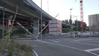 Railroad Crossing - Zurich (CH) - Bahnübergang Maneggstrasse , Passage à niveau