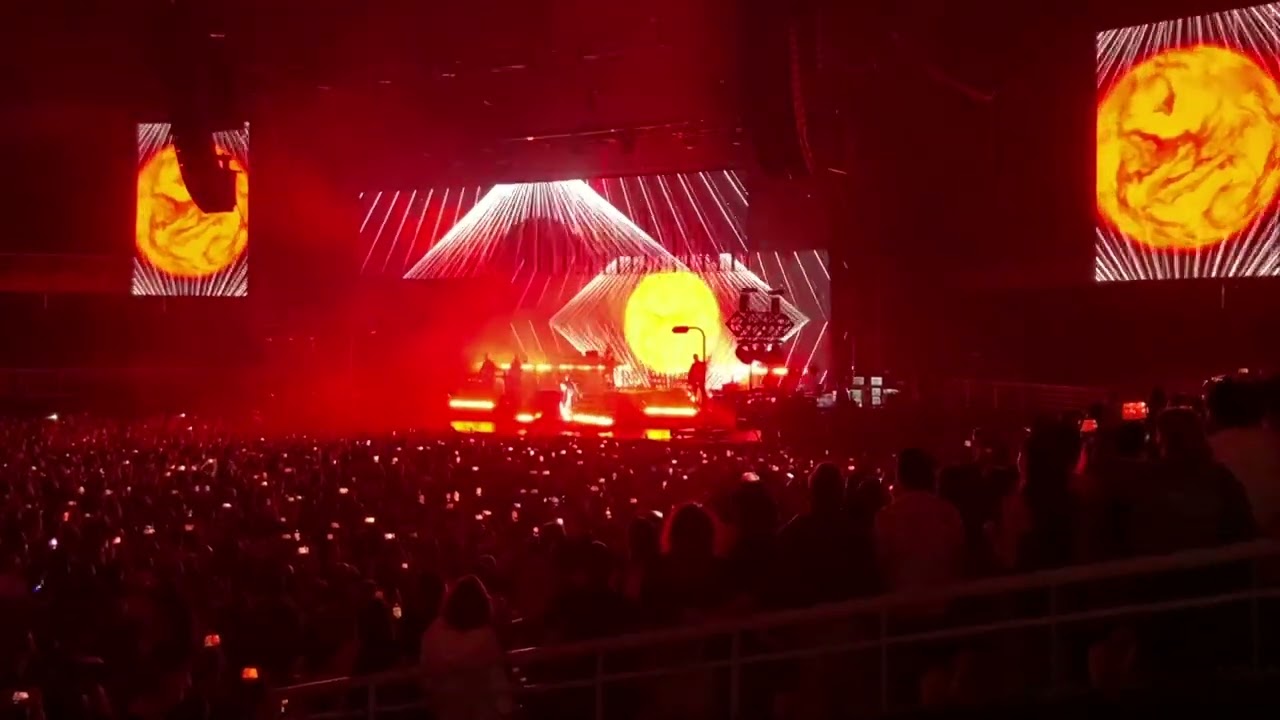 Pet Shop Boys - It's a Sin @ CHILE 29/11/2023